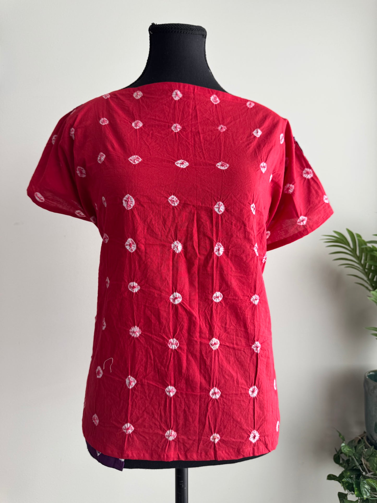 The Sandhi Kurpasaka: Short Reversible Bandhani Wrap Choli
