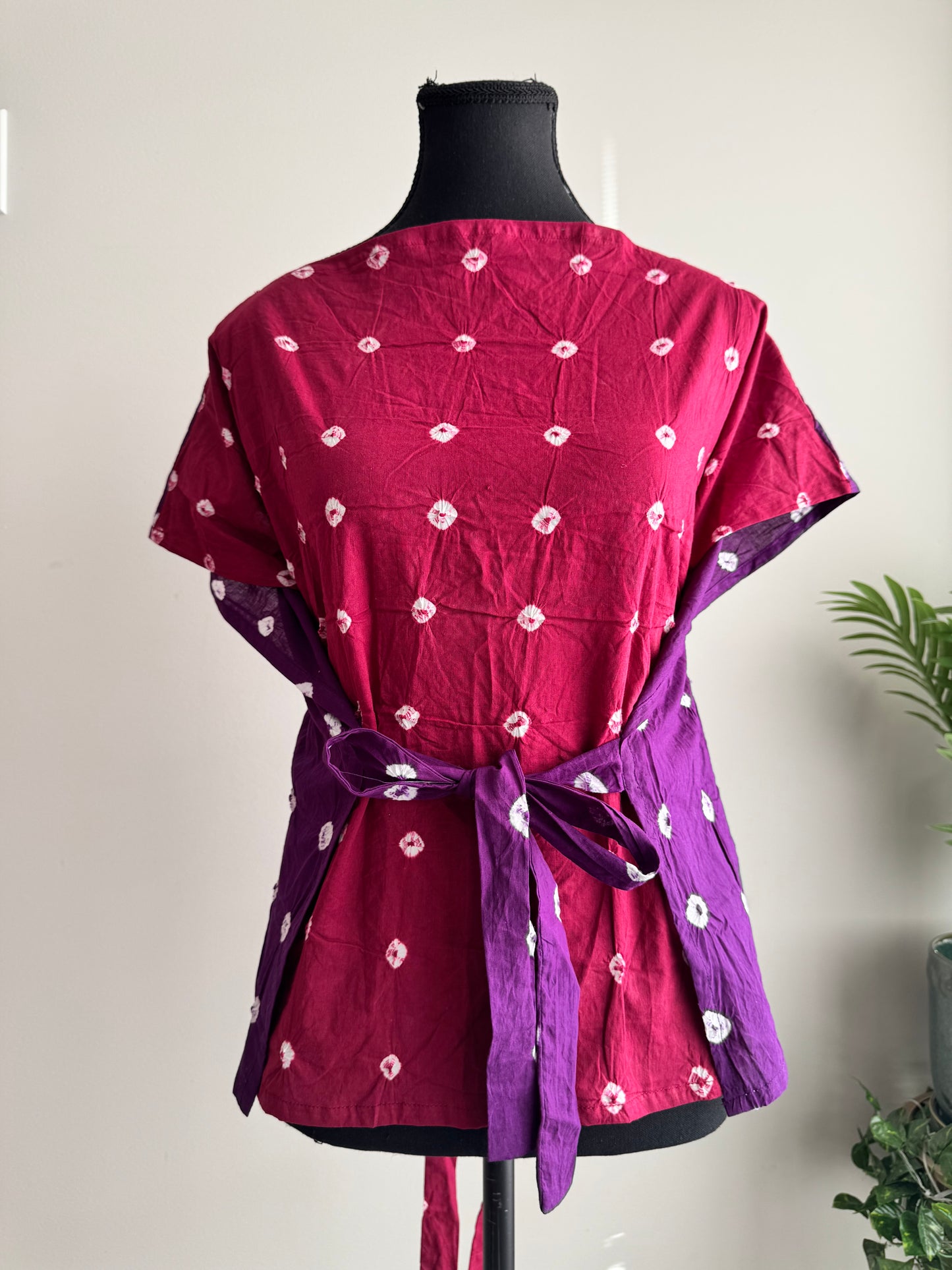 The Sandhi Kurpasaka: Short Reversible Bandhani Wrap Choli