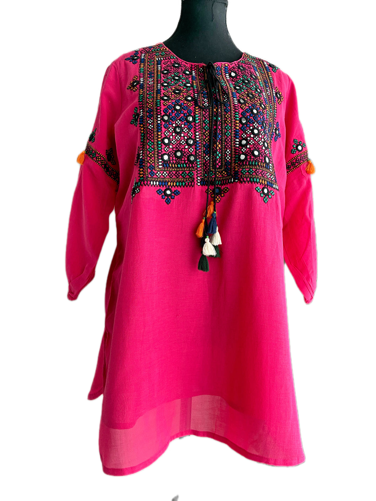 Sheesha Kurti — Mirror-Embroidered Yoke, Tasseled Neck Tie, Side-Slit Hem