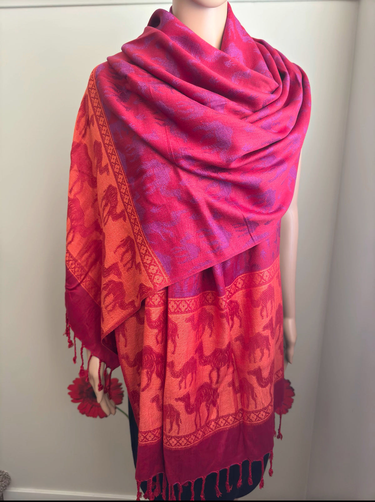 Elephant & Dune Scarf reversible Stole (pink orange)
