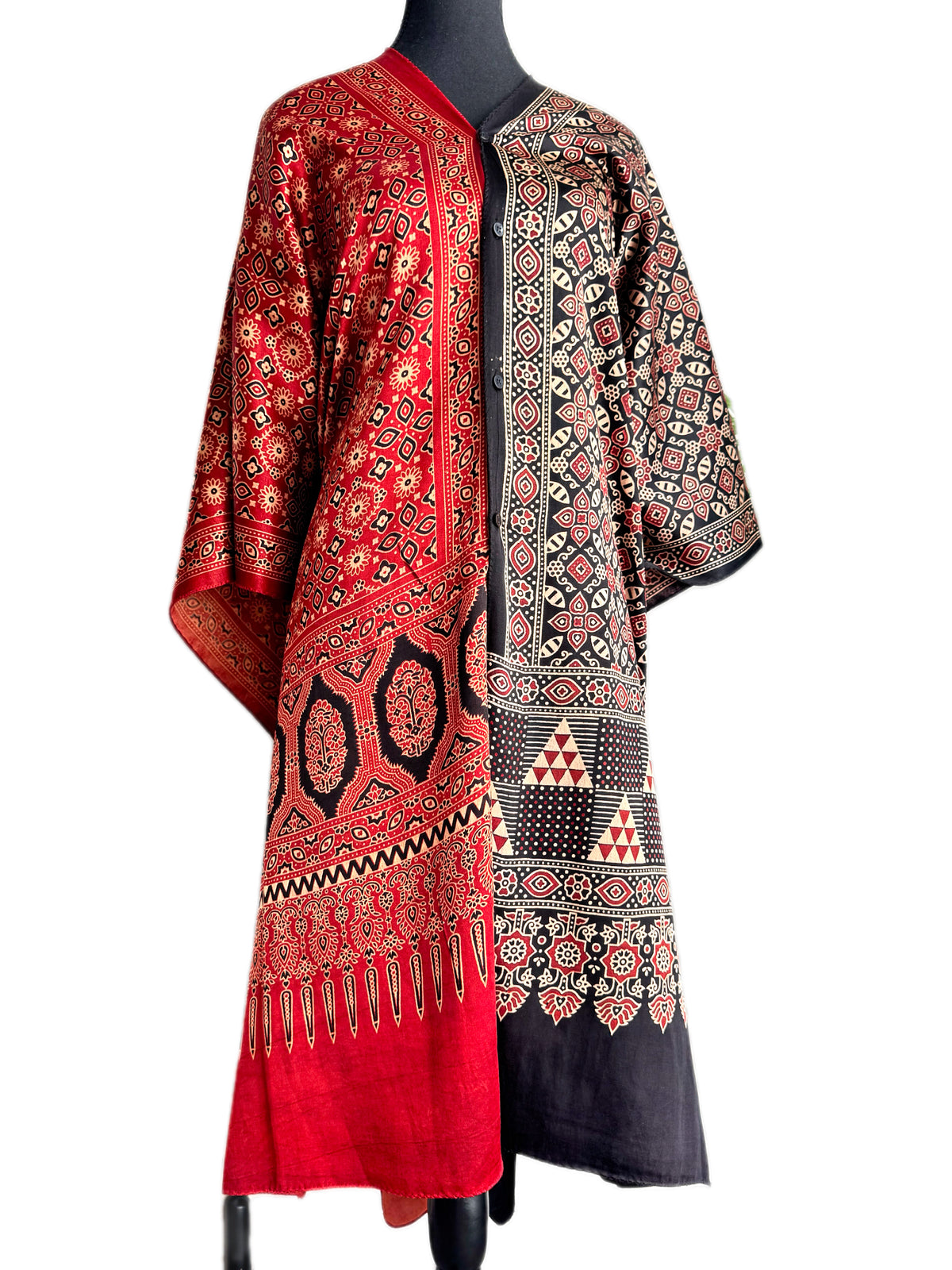 Ubhayatā : The Modern Modular Reversible Ajrakh Mashru Choga