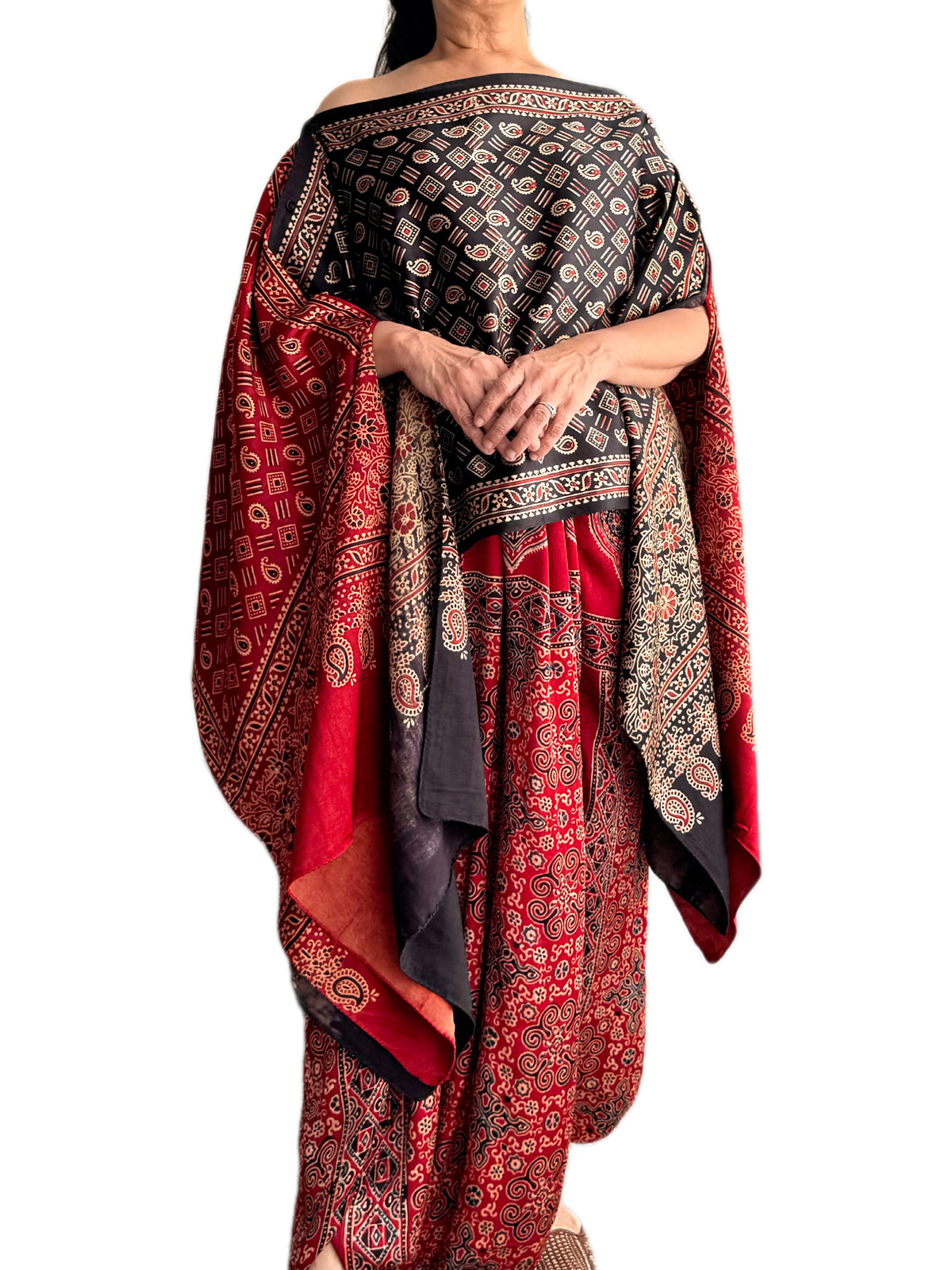 Ubhayatā : The Modern Modular Reversible Ajrakh Mashru Choga