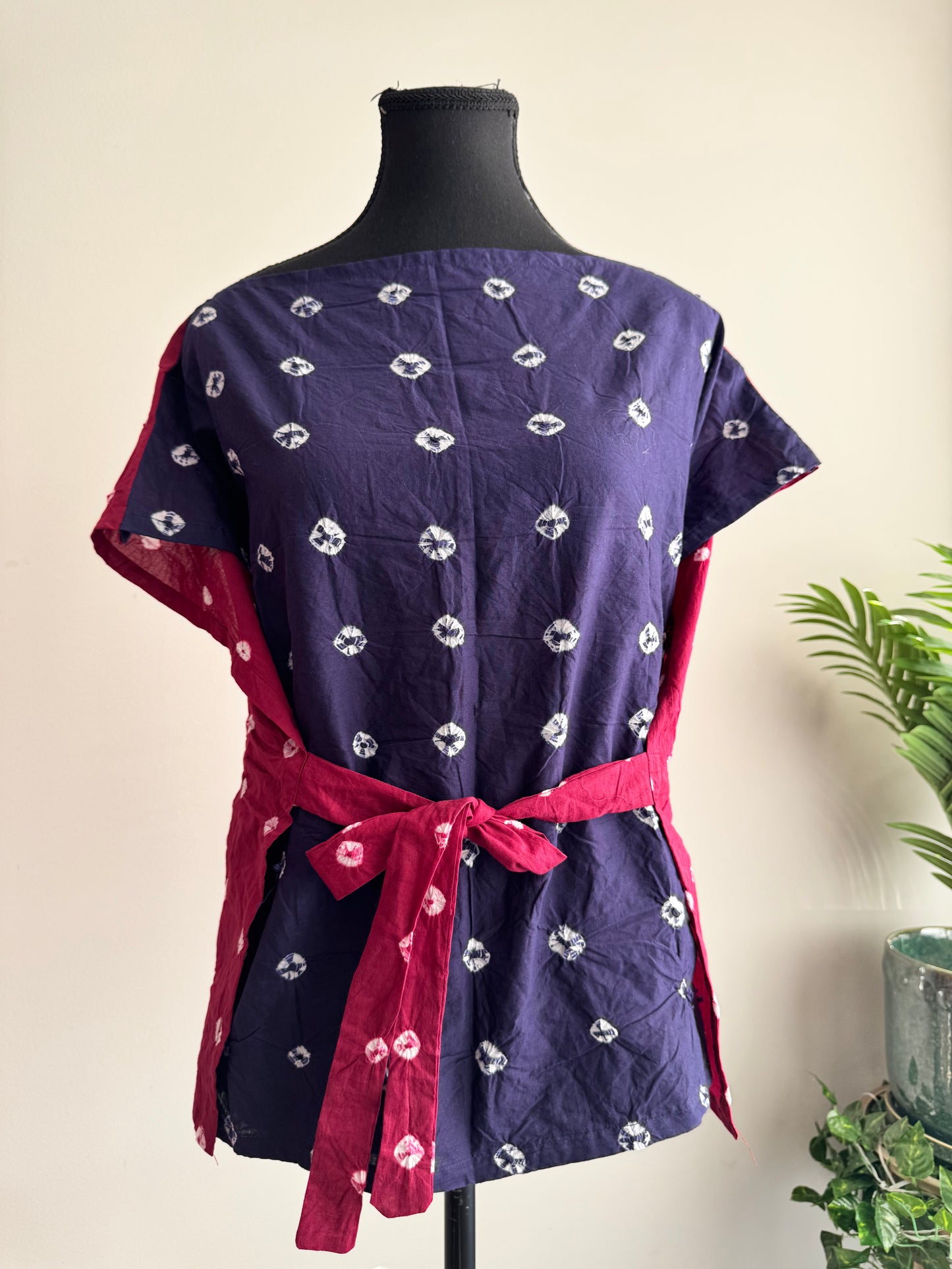 The Sandhi Kurpasaka: Short Reversible Bandhani Wrap Choli