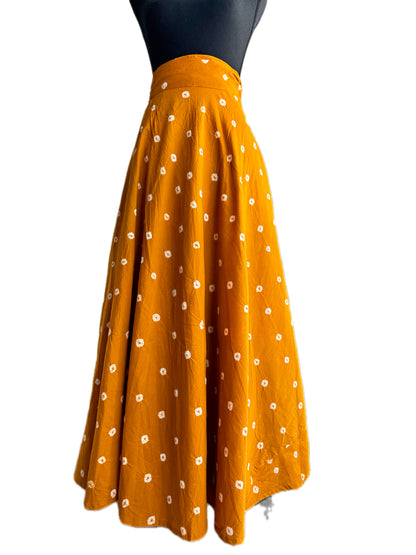 The modern Ghagra choli : Sandhi Ananta-Wrap and reversible choli with pocket