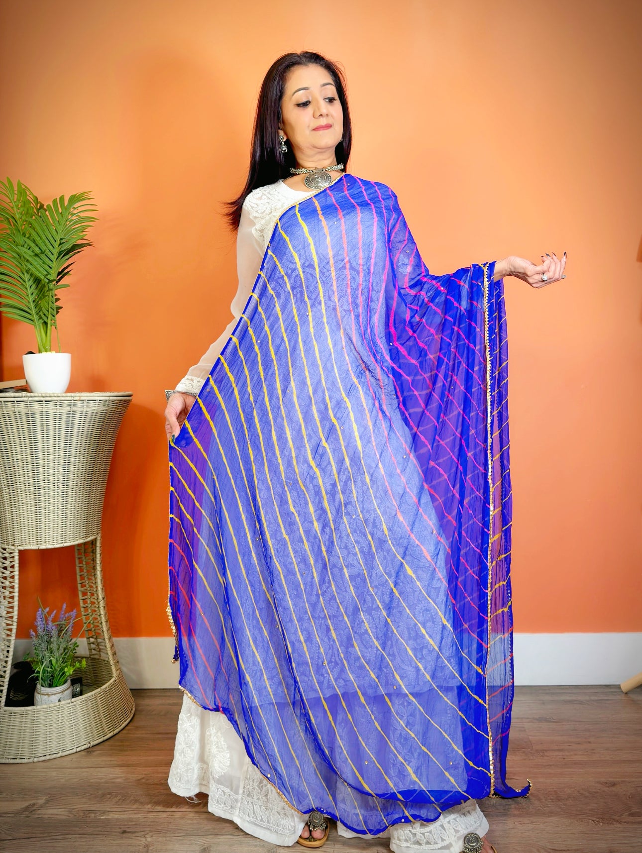 Leheriya Tie-Dye Dupatta: Timeless Beauty - Femantraa