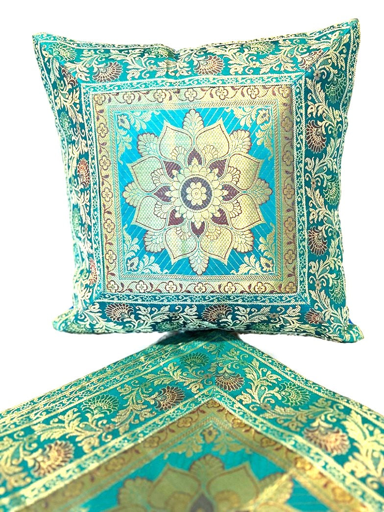 Set of 5 cushion covers in Banarasi Silk - Femantraa