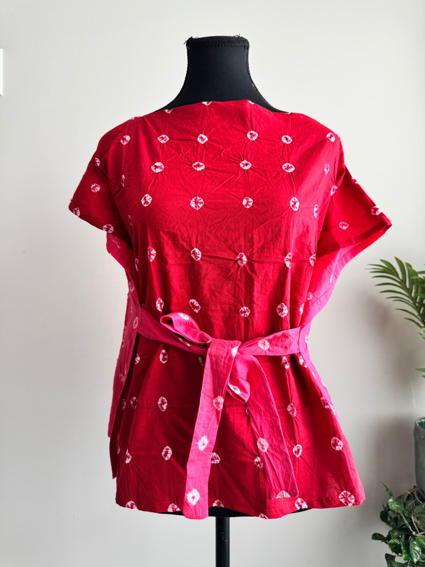 The Sandhi Kurpasaka: Short Reversible Bandhani Wrap Choli