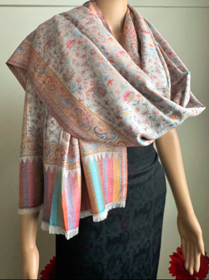 Pashmina Kani Reversible Stole - White Hues: Classic Charm