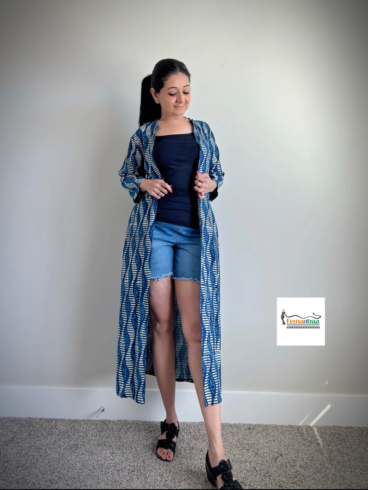 Bohemian Breeze: Cotton Mulmul Handblock Printed Shrugs with Pockets - Femantraa