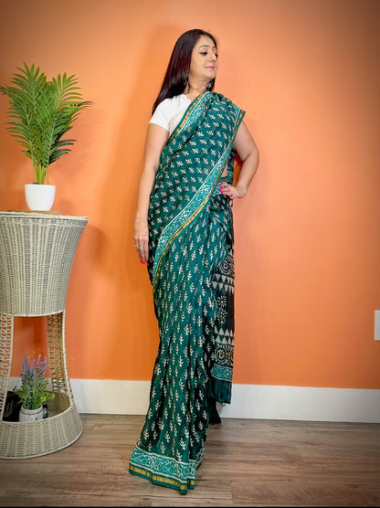 Ethnic Elegance: Green Chanderi Cotton Handblock Print Saree - Femantraa