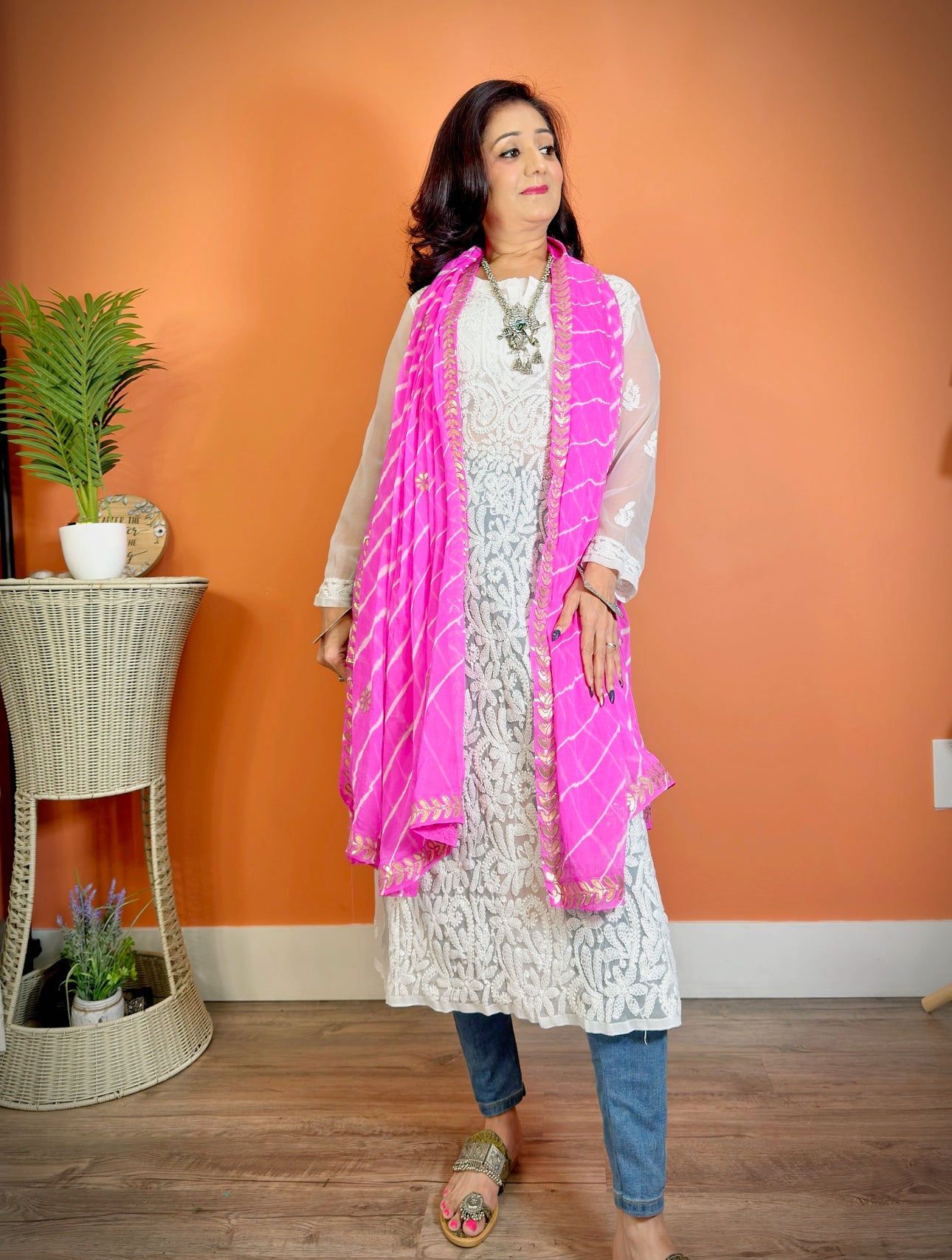 Leheriya Tie-Dye Dupatta: Timeless Beauty