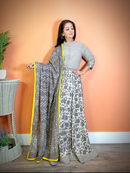 Grey Cotton Mulmul Sanganeri Lehenga Set - Femantraa