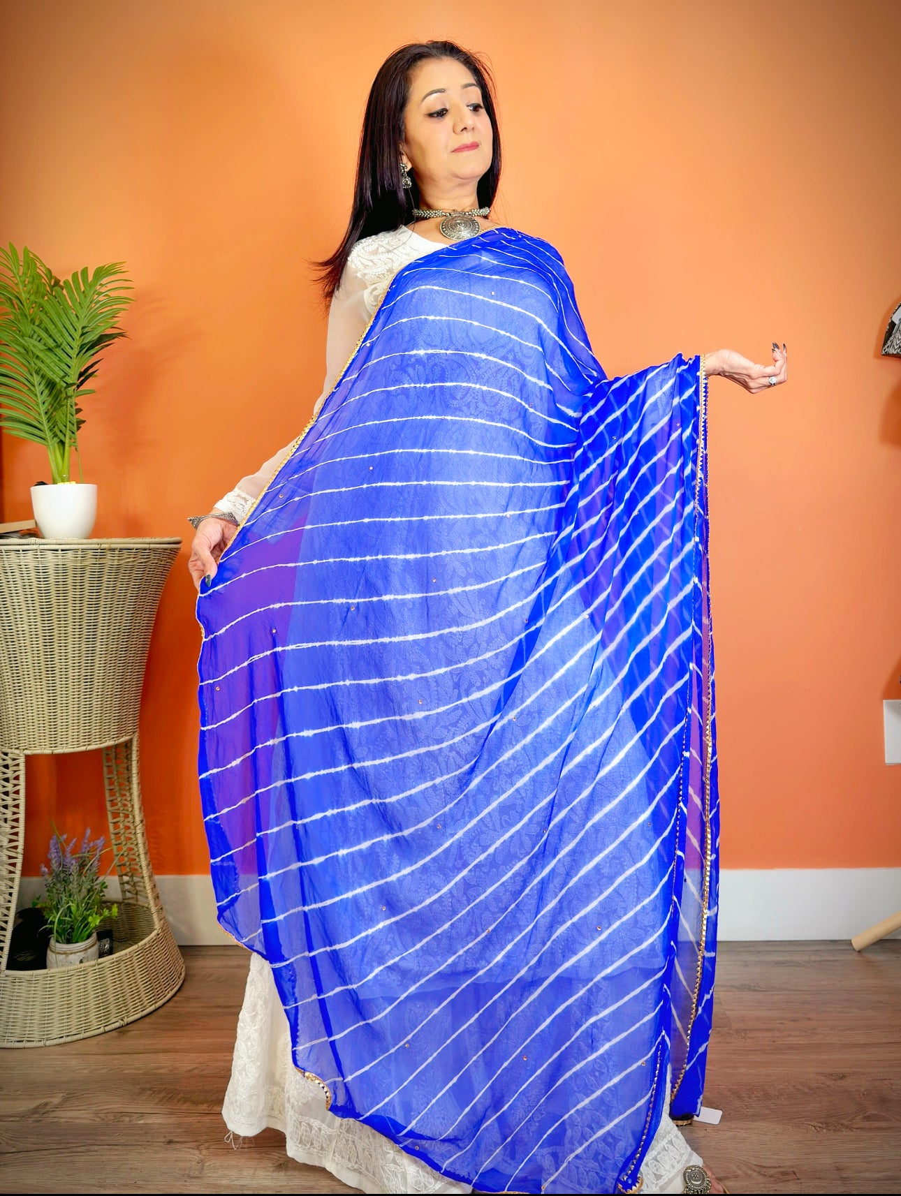 Leheriya Tie-Dye Dupatta: Timeless Beauty - Femantraa