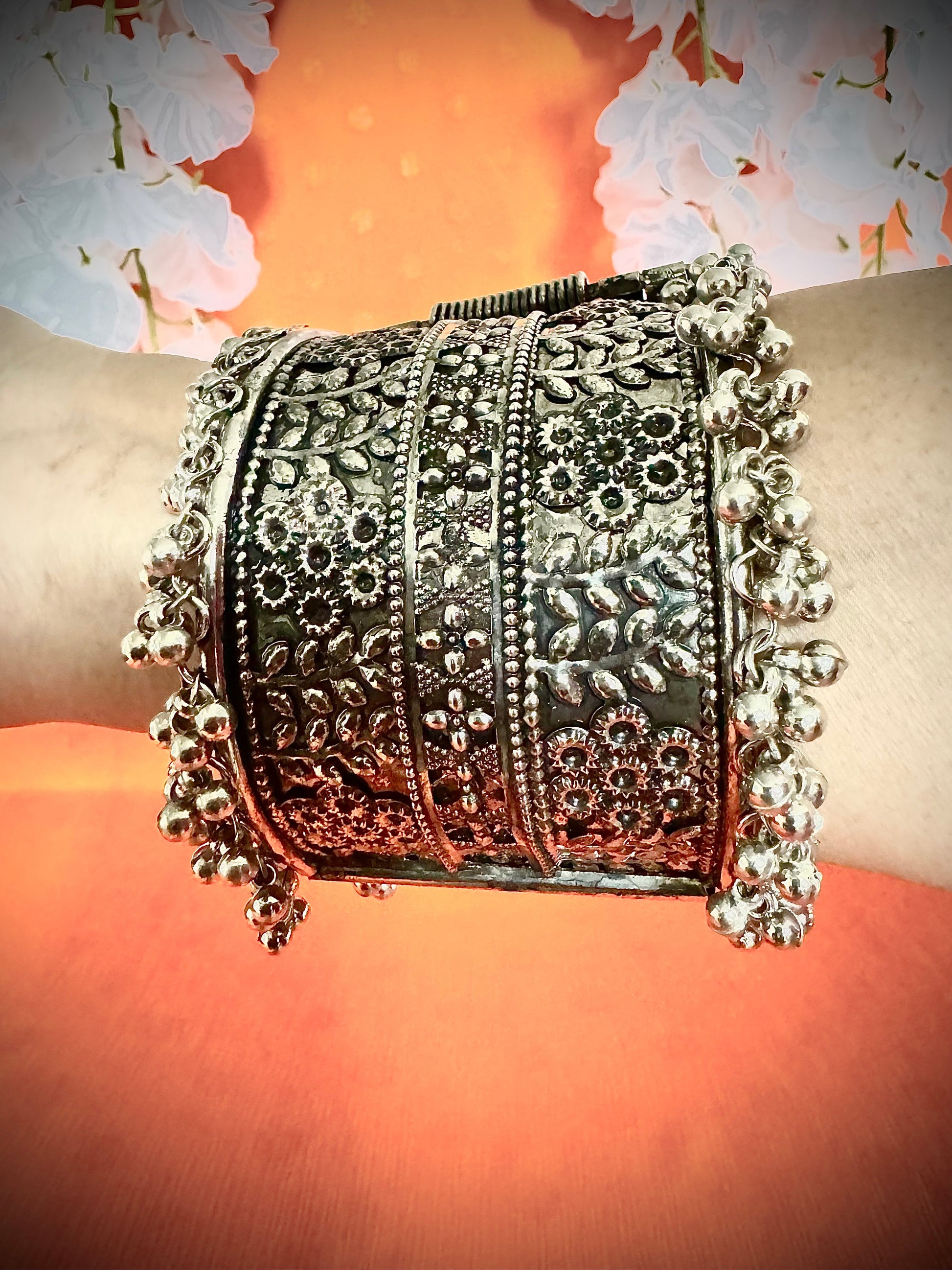 Oxidized Artistic adjustable Cuff style bracelets - Femantraa